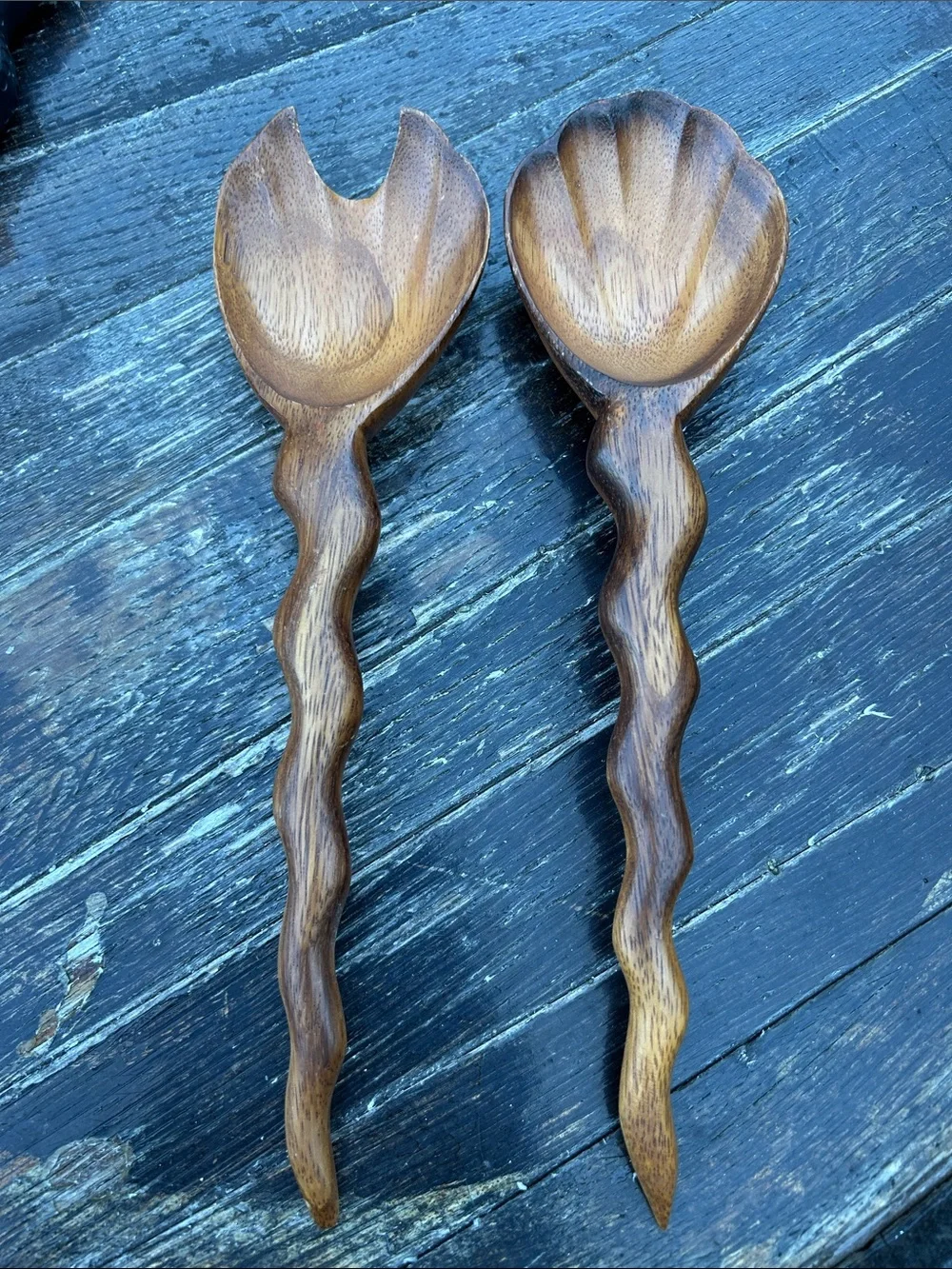 Vintage hand-carved wooden salad server Fork & Spoon set
